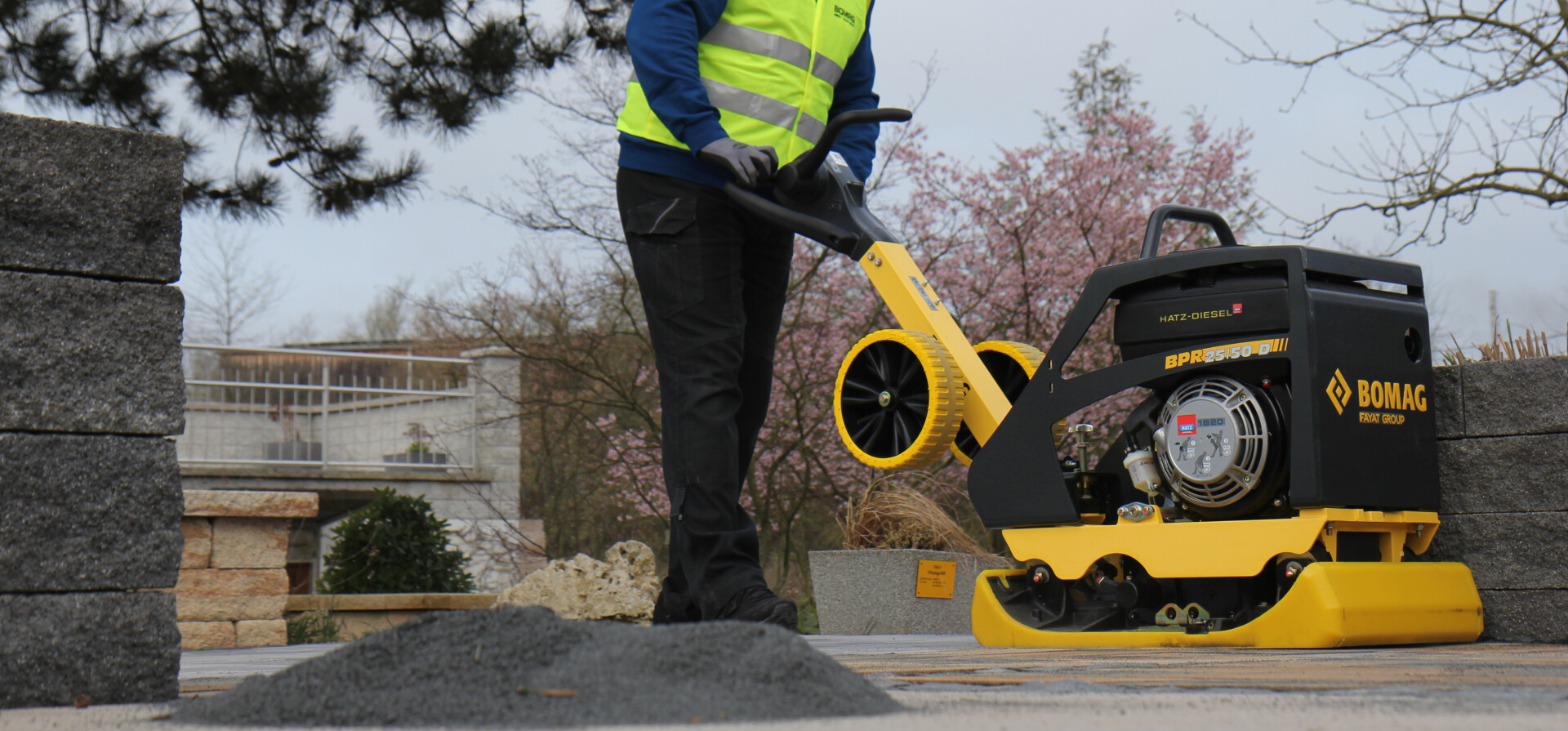 Bomag tegeltriller 