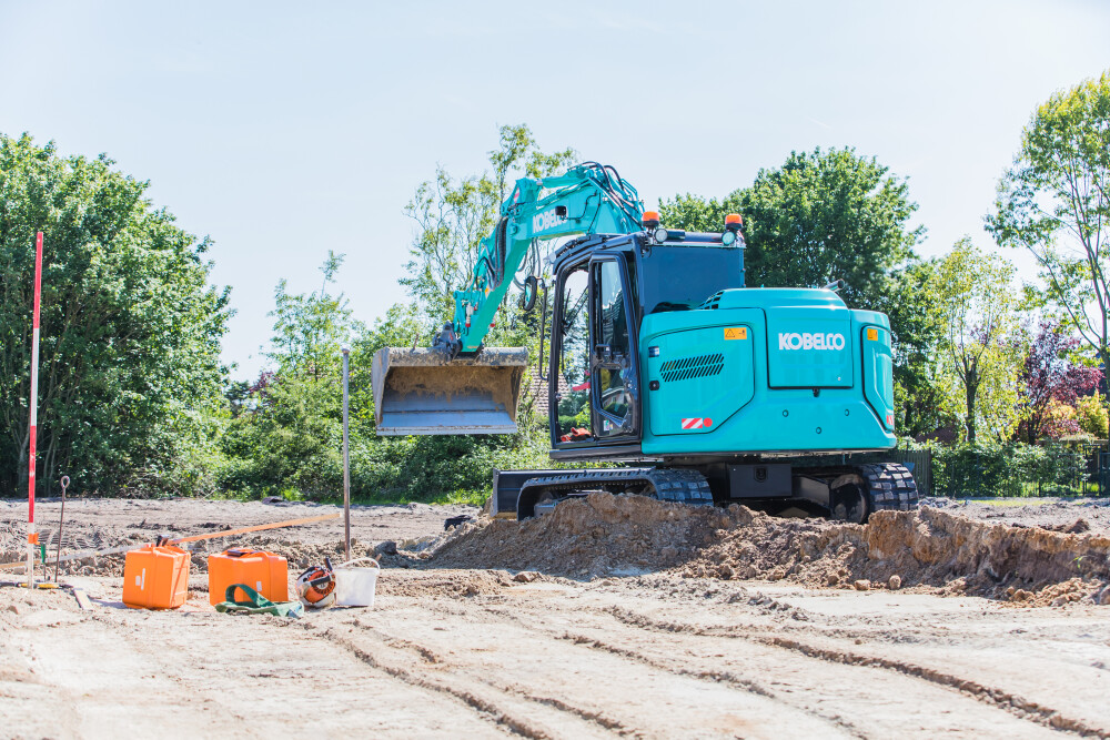 Kobelco SK85MSR met korte zwenkradius volgens het binnendraaier concept